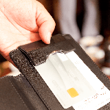 至急お願いします！ クレジットカード明細書に ラブビ という利用先が記載されていました。調べてもよわからずで。 情報ある方いましたら教えてください